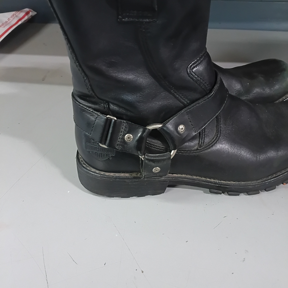 Harley-Davidson Black Leather Boots with Buckle - Picture 5 of 13